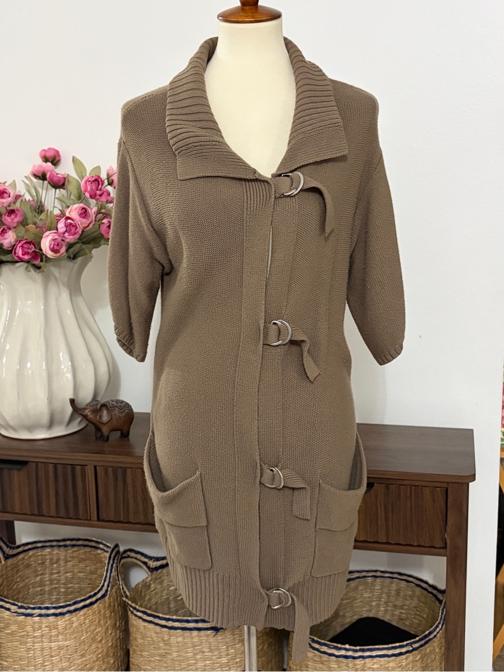 New‎ York & Company | Brown D-Ring Front Short-Sleeve Cardigan | Large Pockets